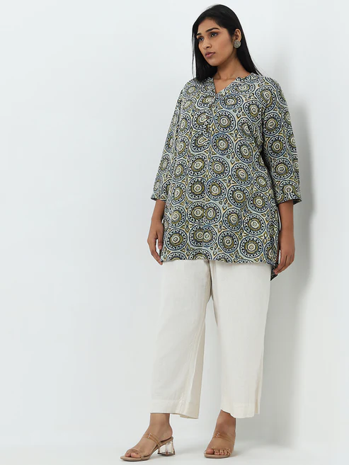 300986323GREEN_1.webp Diza Green Printed Straight Kurti - Image 1