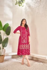 Women Foli Print Cotton Kurtis