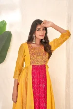 Women Foli Print Cotton Kurtis - Image 2