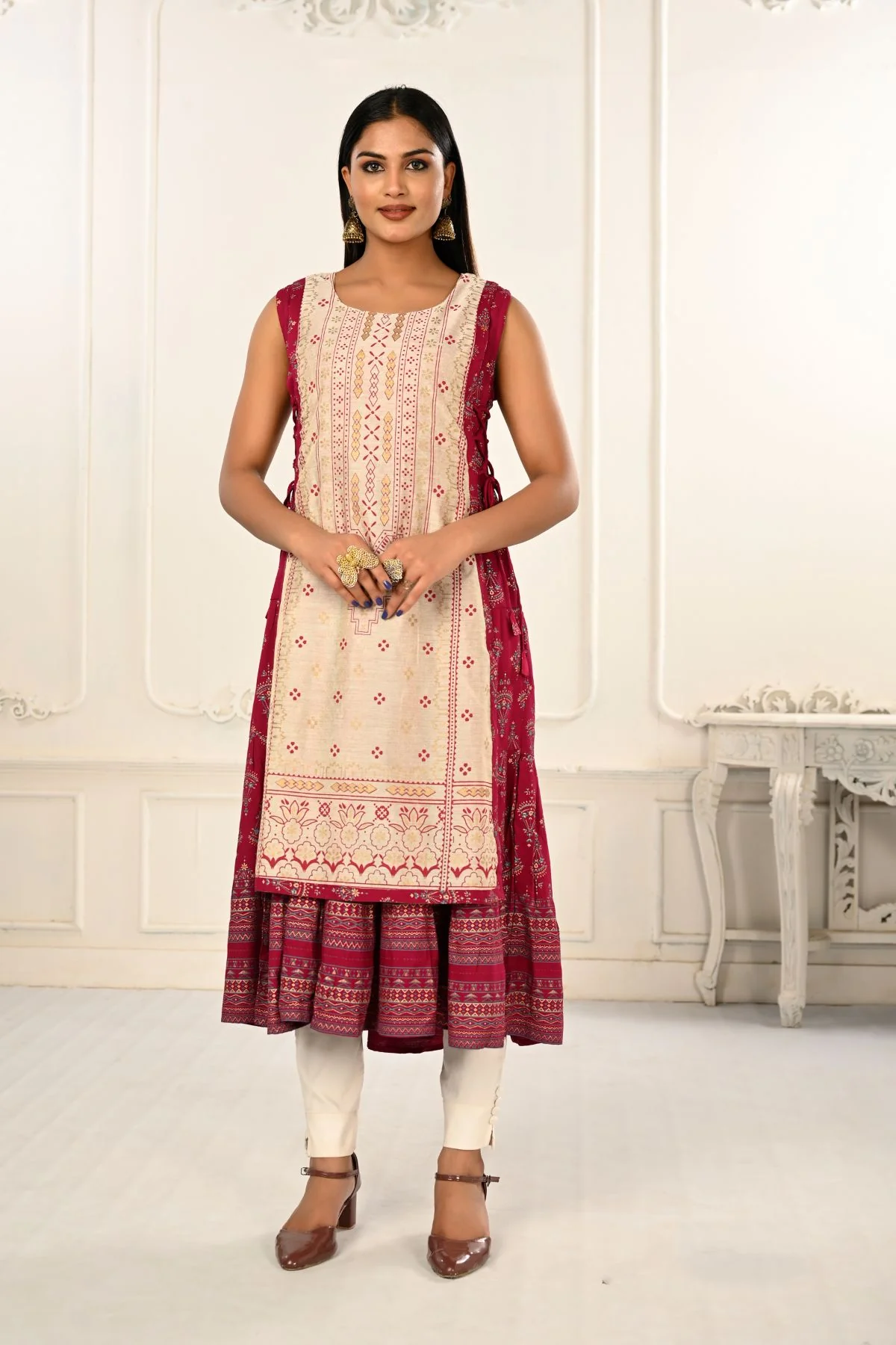 DSC9424.webp 2 Layered Inner Cotton And Outward Jacket Chanderi Kurti For Women - Image 1
