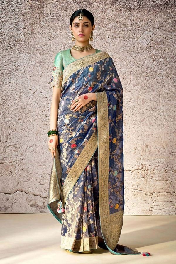 0143846_glamorous-kora-banarasi-silk-designer-saree-for-wedding-engagement-and-reception_900.jpeg Glamorous Kora Banarasi Silk Designer Saree for Wedding, Engagement, and Reception - Image 1