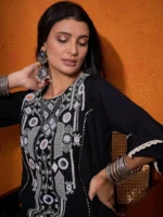 Floral Embroidered Regular Mirror Work A-Line Kurta with Palazzo - Image 4